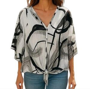 Black and White Tie Front 3/4 Sleeve Blouse